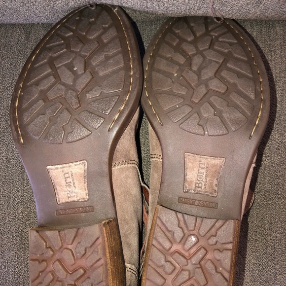 Born tan suede ankle booties - Picture 5 of 7